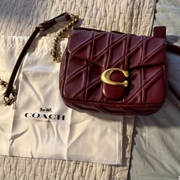 NWT Coach Times Square Tabby Shoulder Bag With Quilting Merlot - Picture 2 of 8